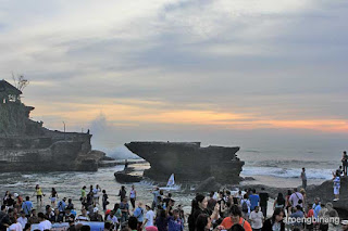 tanah lot bali