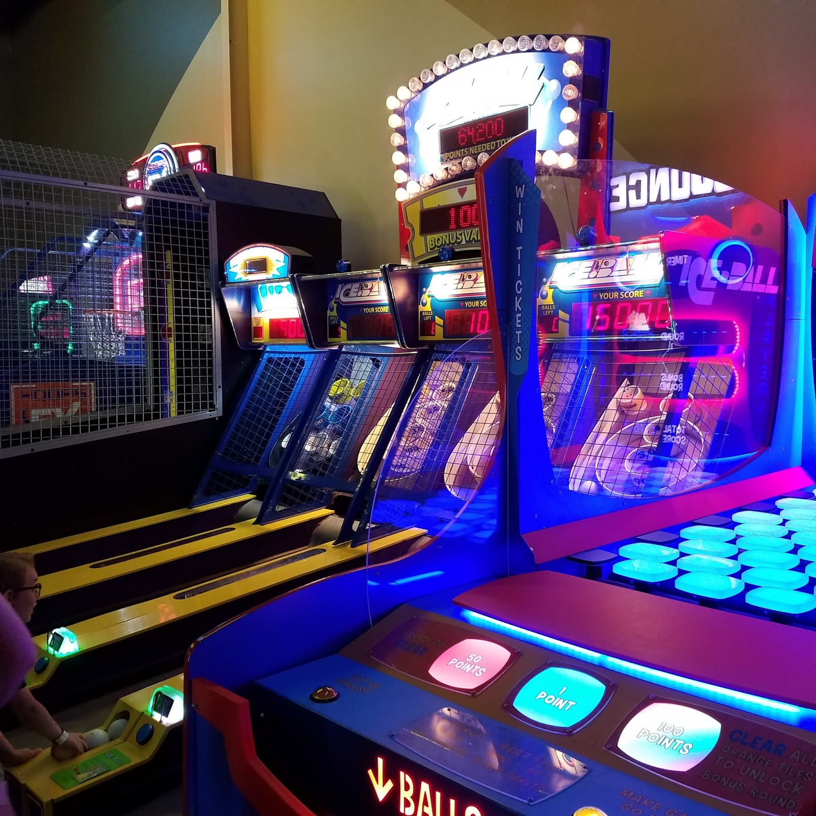 Play St. Louis Edison's Entertainment Complex, Edwardsville