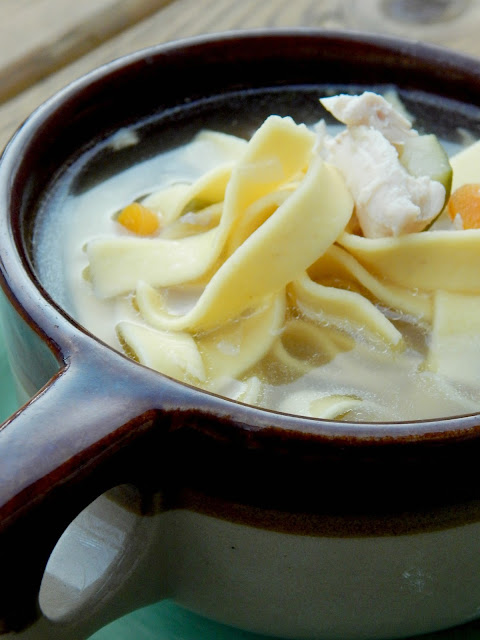 grandma's slow cooker chicken noodle soup (sweetandsavoryfood.com)