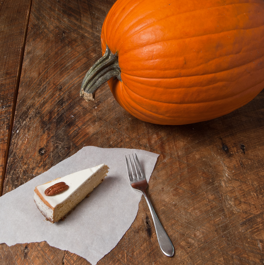 Thanksgiving Pumpkin Pecan Pie Cake - Nordic Ware