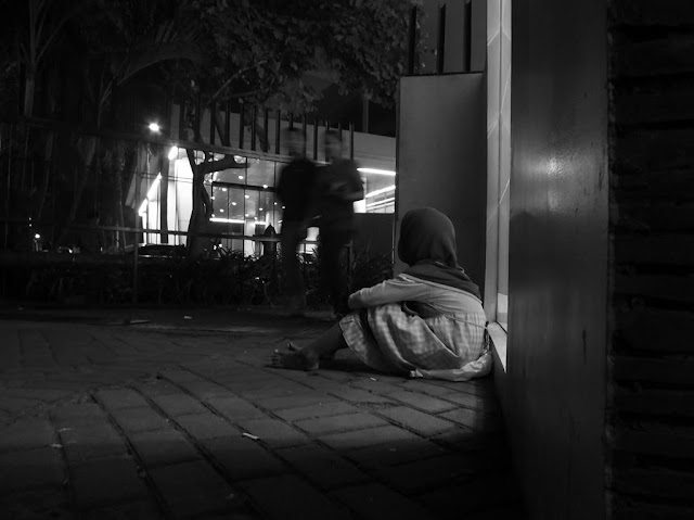 A Little Beggar - A Nobody Want to See Part of Life A Little Beggar - A Nobody Want to See Part of Life