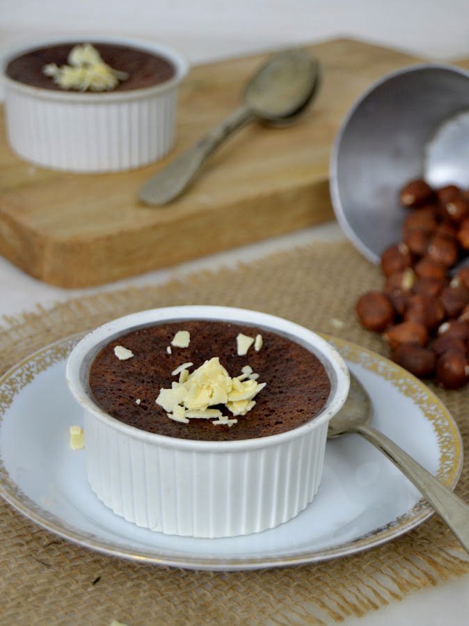 flan de chocolate con avellanas
