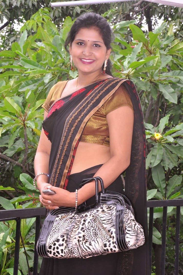Special For All Mallu Aunty Hot Navel Show Hd Photos In Saree Mallu Navel Show Pics