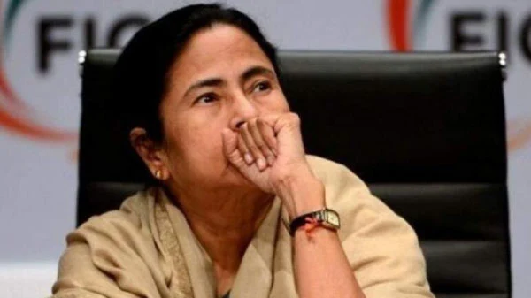National, News, Kolkata, Bangal, Mamata Banerji, Case, CBI, Supreme Court of India, Arrest, Police, Cheating, Congress, The Supreme Court has said that the CBI can proceed with legal proceedings in saradha chit fund scam