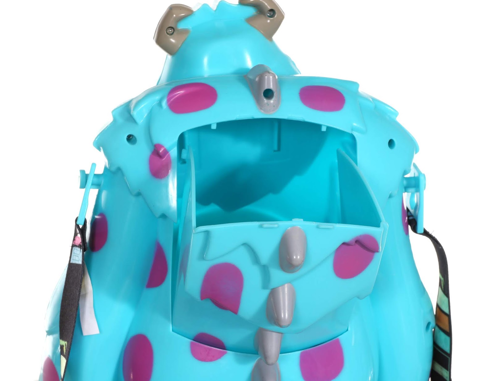 Dan the Pixar Fan Monsters Inc Disneyland Pixar Fest 2018 Sulley