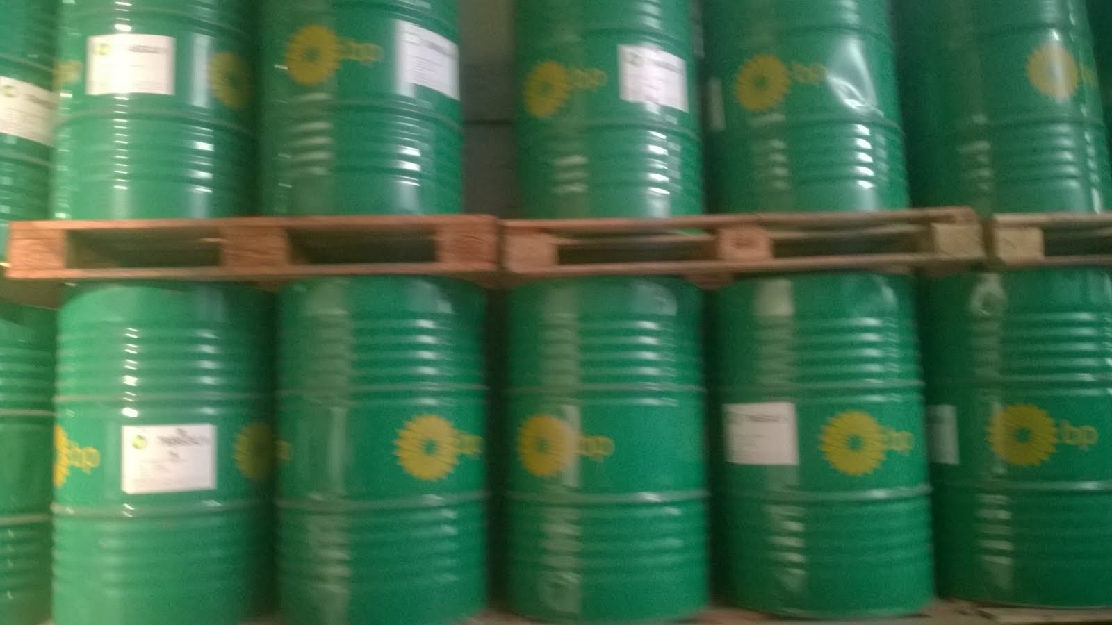 Industrial Fluids Cairan Industrial Castol & BP