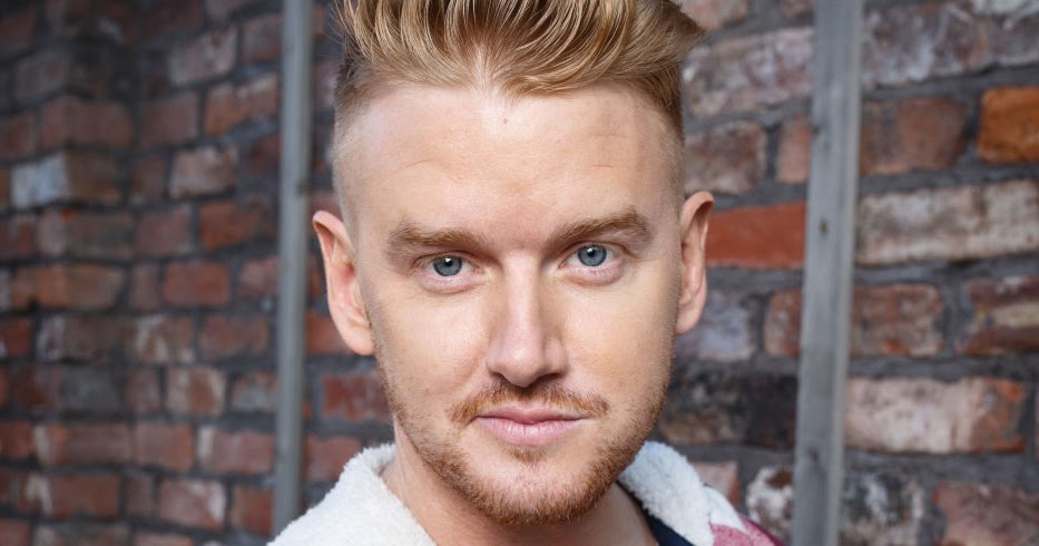 Coronation Street Blog: Coronation Street Spoiler: Gary Windass returns