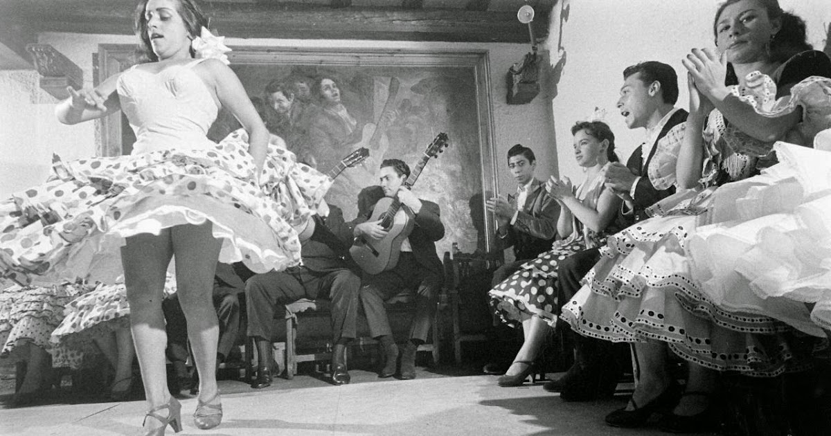 How did protest music affect the vietnam war image