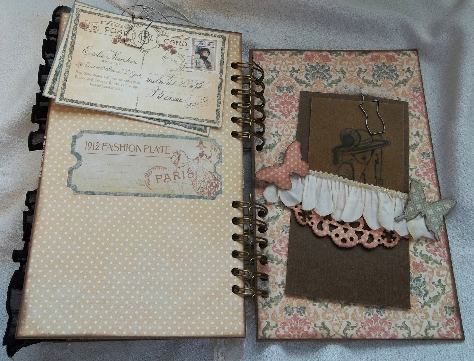 Creative Cafe': A Ladies' Diary Mini Album