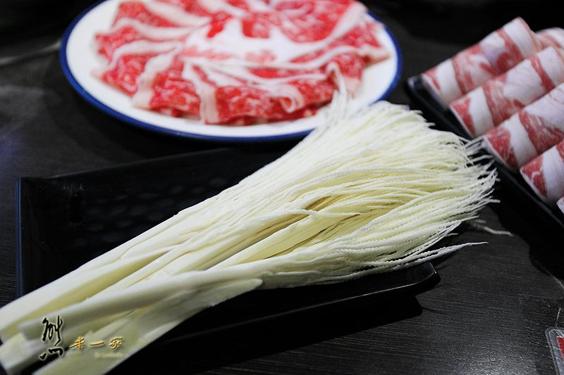 捷運國父紀念館站吃到飽餐廳|蒙古紅蒙古火鍋~高CP自由時報推薦-寵物友善店家
