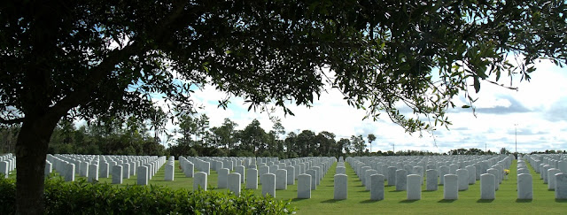 Vista panorámica del South Florida National Cemetery Vista panorámica del South Florida National Cemetery