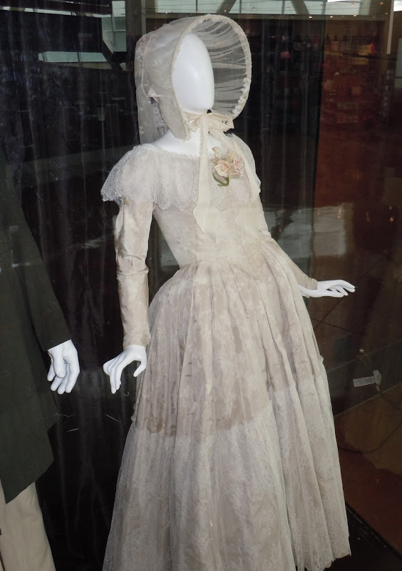 Jane Eyre Mia Wasikowska wedding dress