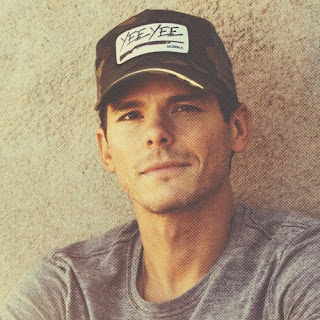 Lirik Lagu Granger Smith - Gimme Something Lirik Lagu Granger Smith - Gimme Something