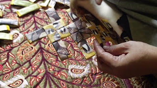 Membuat Dompet Dari Bungkus Kopi Membuat Dompet Dari Bungkus Kopi