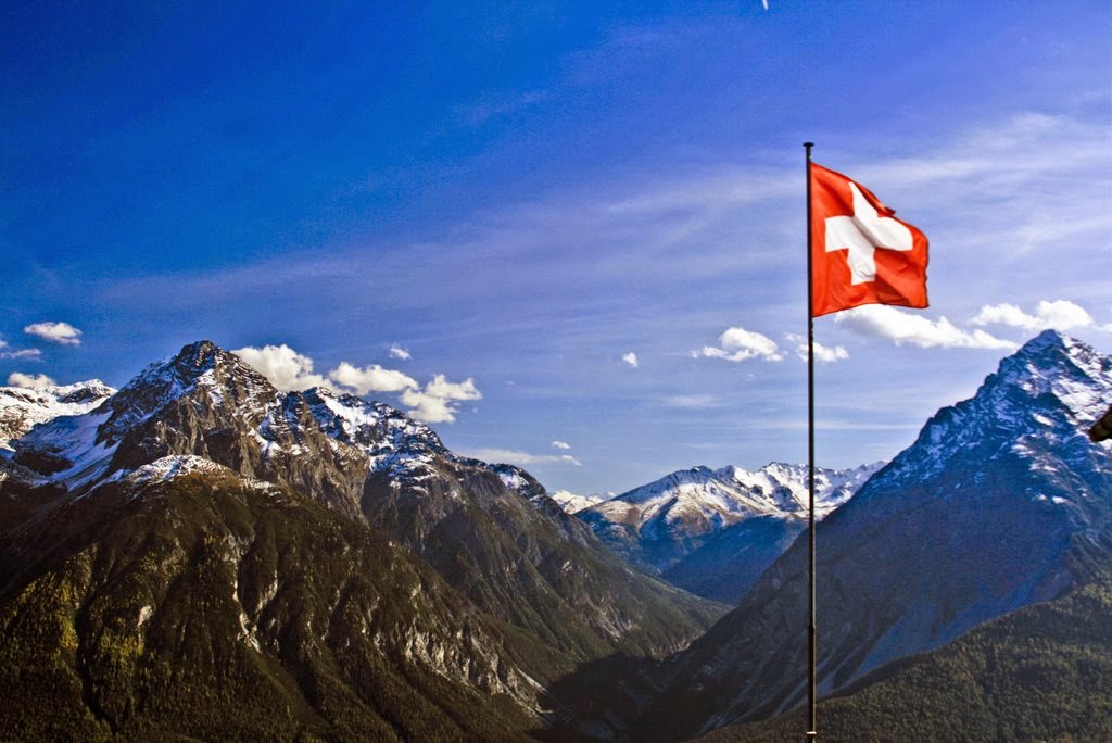 switzerland flag image