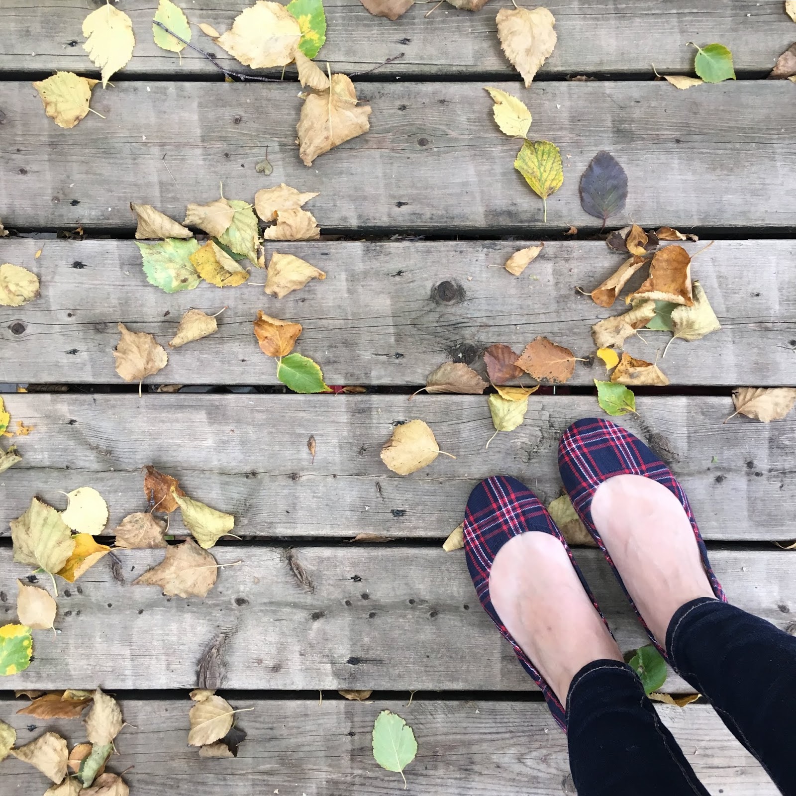 tieks slate grey croc