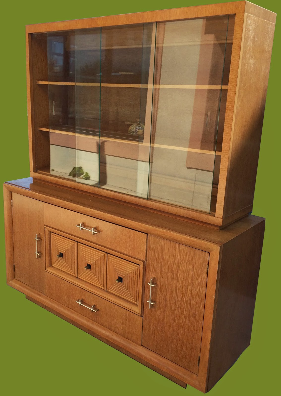 Uhuru Furniture & Collectibles: 1950s Oak China Cabinet, Table & 6