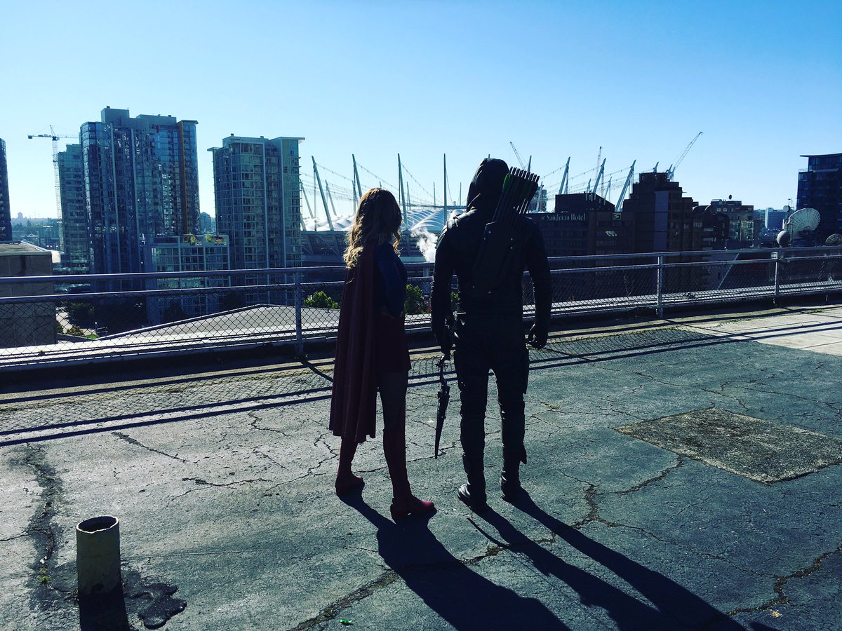 Стрела 5: +Супергерл Стрела 5: +Супергерл