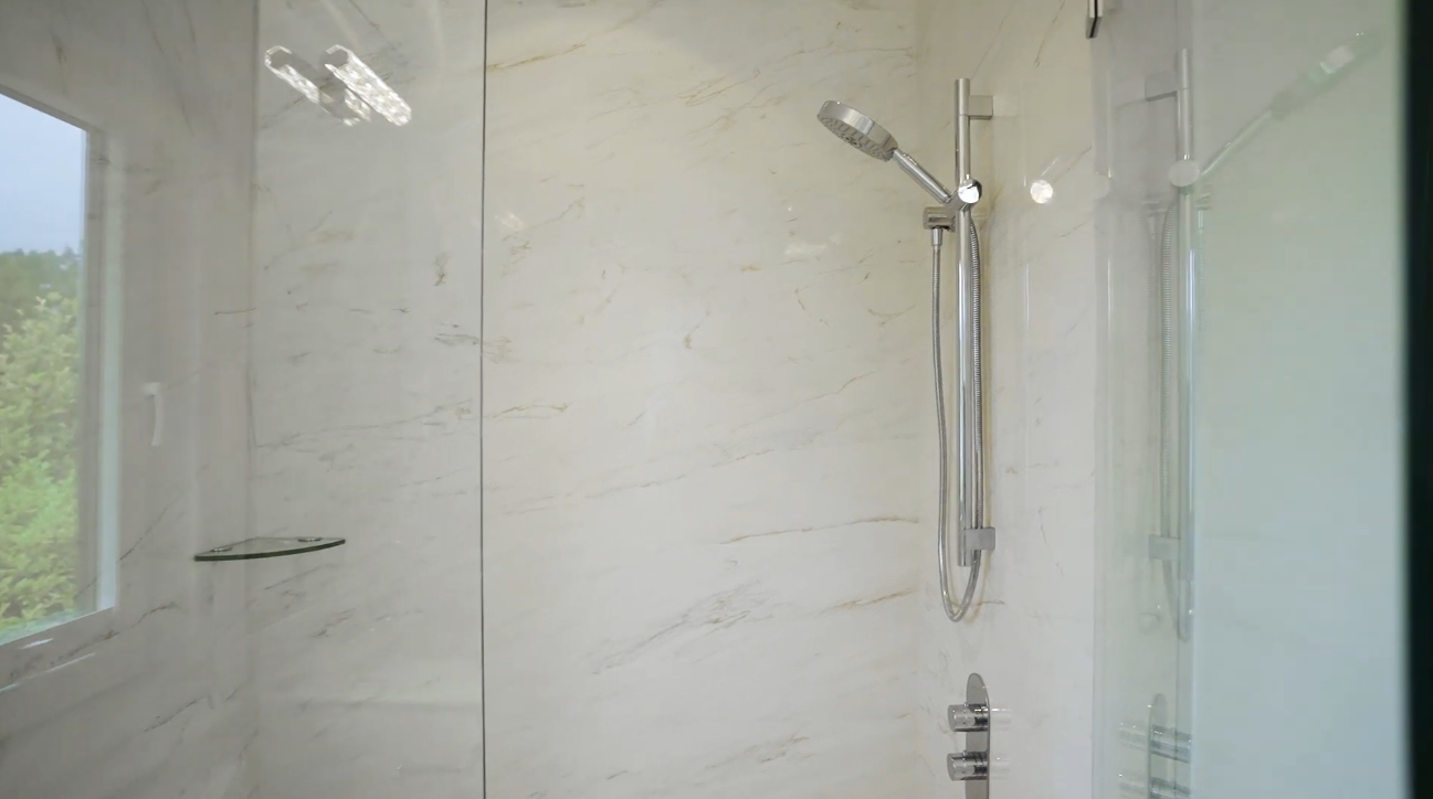 29 Photos vs. Mathers Residence, West Vancouver vs. Homes by Valentino Interior Design Tour