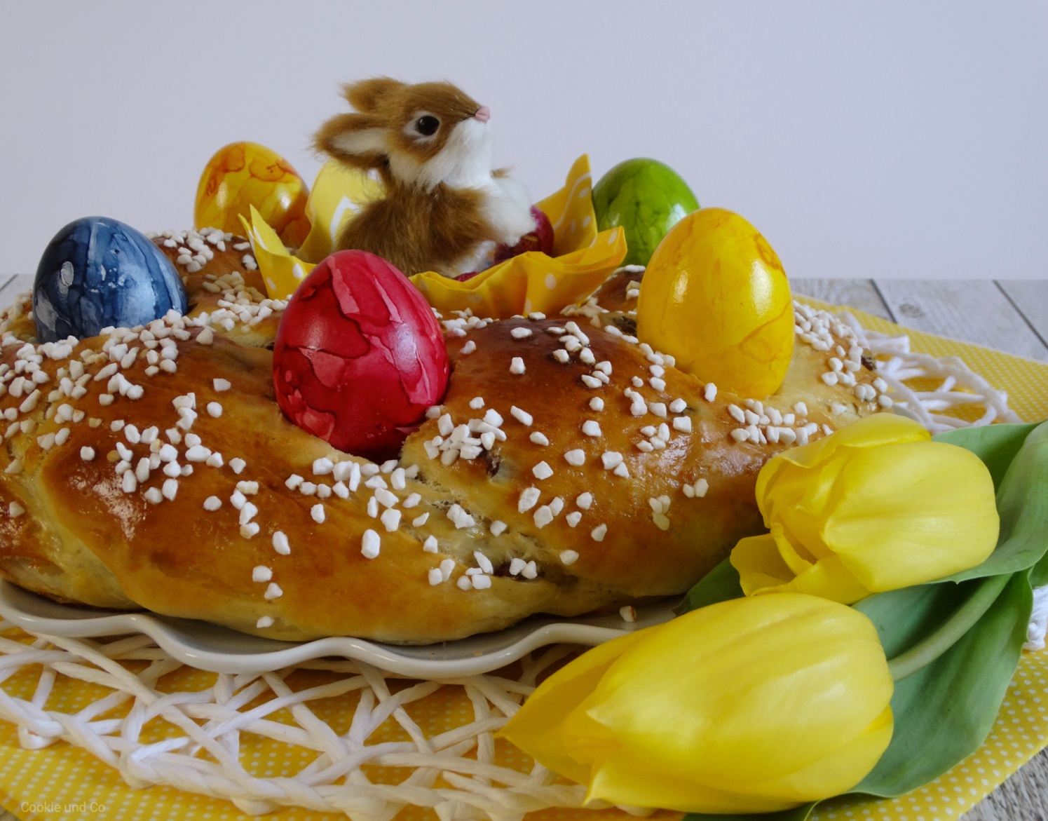 Osterkranz (mit und ohne Rosinen)
