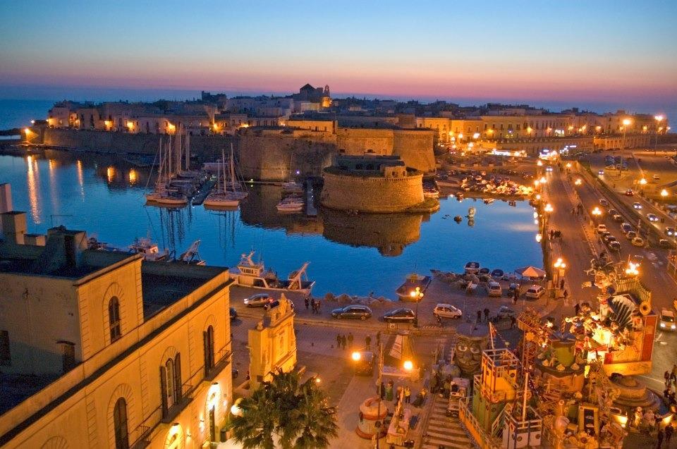 ArghiroCulture Passeggiata a Gallipoli vecchia