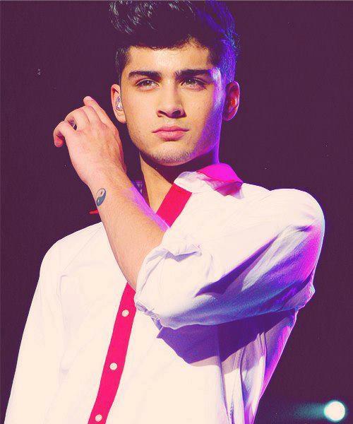 Zayn malik 2016,New Songs,Album,Age,Pillowtalk,music,new album,one direction,birthday,biography,nationality,website Zayn malik 2016,New Songs,Album,Age,Pillowtalk,music,new album,one direction,birthday,biography,nationality,website