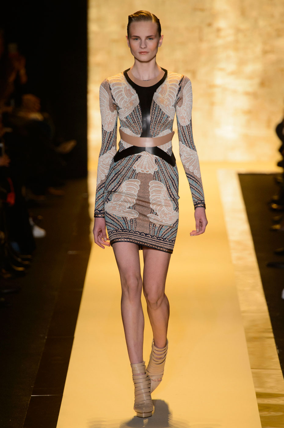 loveisspeed.......: Herve Leger Fall 2015 Fashion Show NY