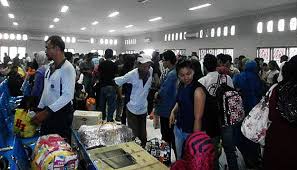 Para TKI yang bekerja di Malaysia mulai memadati Pelabuhan Teluk Nibung Tanjyngbalai. Para TKI yang bekerja di Malaysia mulai memadati Pelabuhan Teluk Nibung Tanjyngbalai.