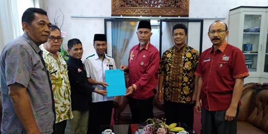 Pemko Padang Bantu Bangunkan 15 Rumah Warga Minang Korban Tsunami Selat Sunda