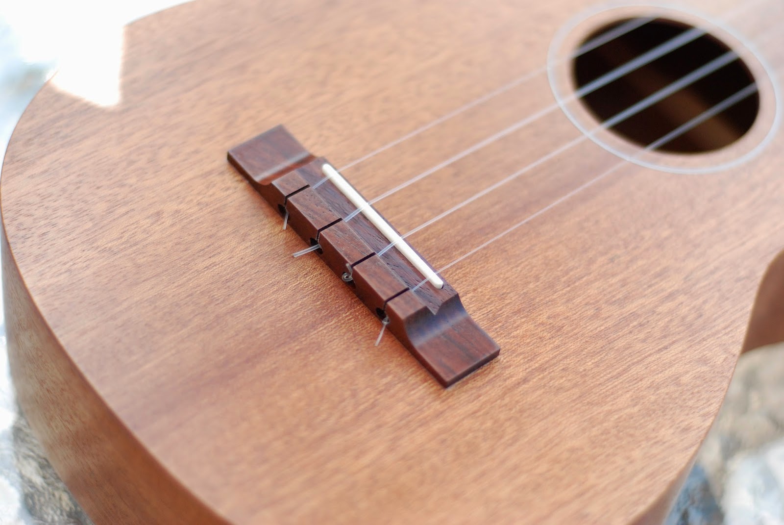 Brüko No.9 Tenor Ukulele REVIEW