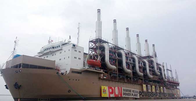 Kapal Pembangkit Listrik Tiba Di Ambon April Ambon, Malukupost.com - Kapal pembangkit listrik Marine Vessel Power Plant (MVPP) Aradeniz Powership Zeynep Sultan berkapasitas 60 megawatt (MW) dipastikan tiba di Kota Ambon, April 2017. "Koordinasi yang dilakukan rencananya April 2017 kapal pembangkit listrik akan tiba di Ambon guna membantu masalah jangka pendek terkait persoalan krisis listrik di Pulau Ambon," kata Manajer Teknik PT PLN Maluku Maluku Utara (M2U) Adriansyah, di Ambon, Minggu (12/2).