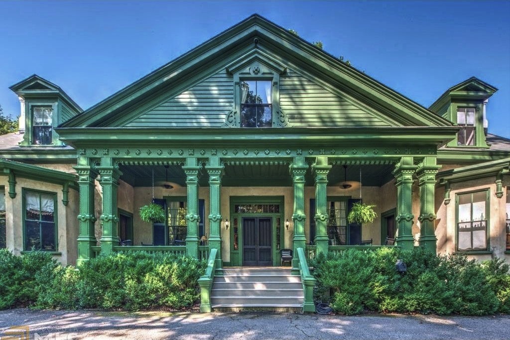 Sweet House Dreams Oakton House, 1838 Antebellum Estate in Marietta