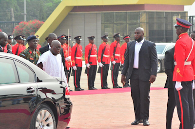 2e Check out photos of Ghana’s new president on his first day at work