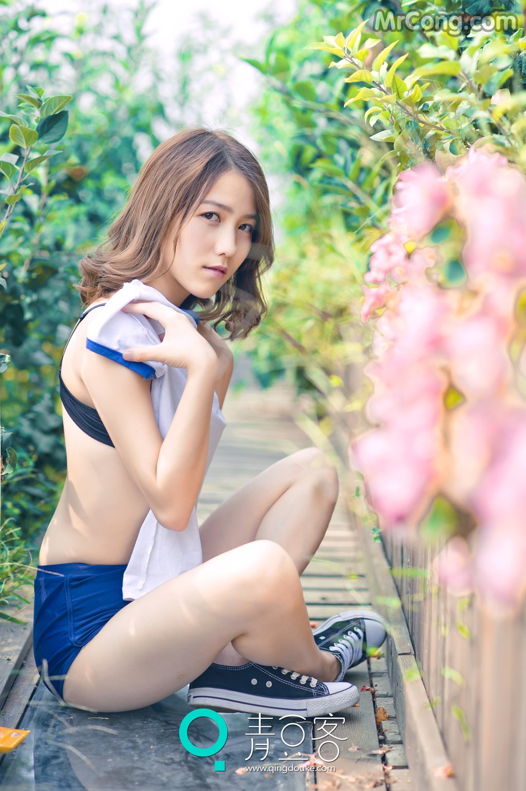 QingDouKe 2016-12-29: Model Ha Na (哈拿) (51 photos) photo 3-4