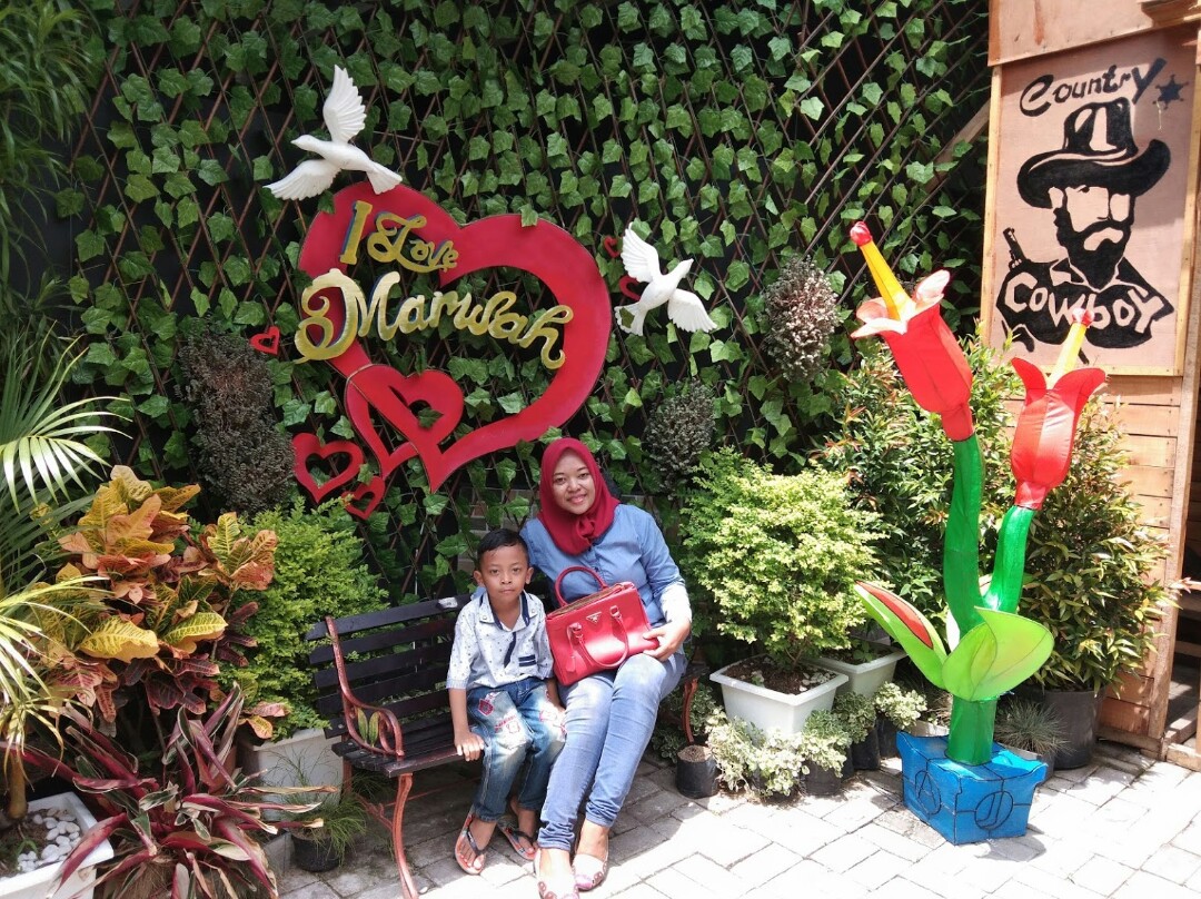 Marwah Tirta N Resto Kediri Lokasi Dan Harga Tiket