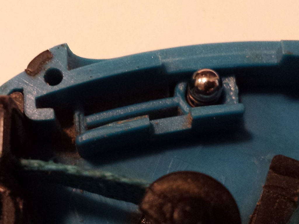 Adam's Edge: Inside a KONG Retractable Dog Leash