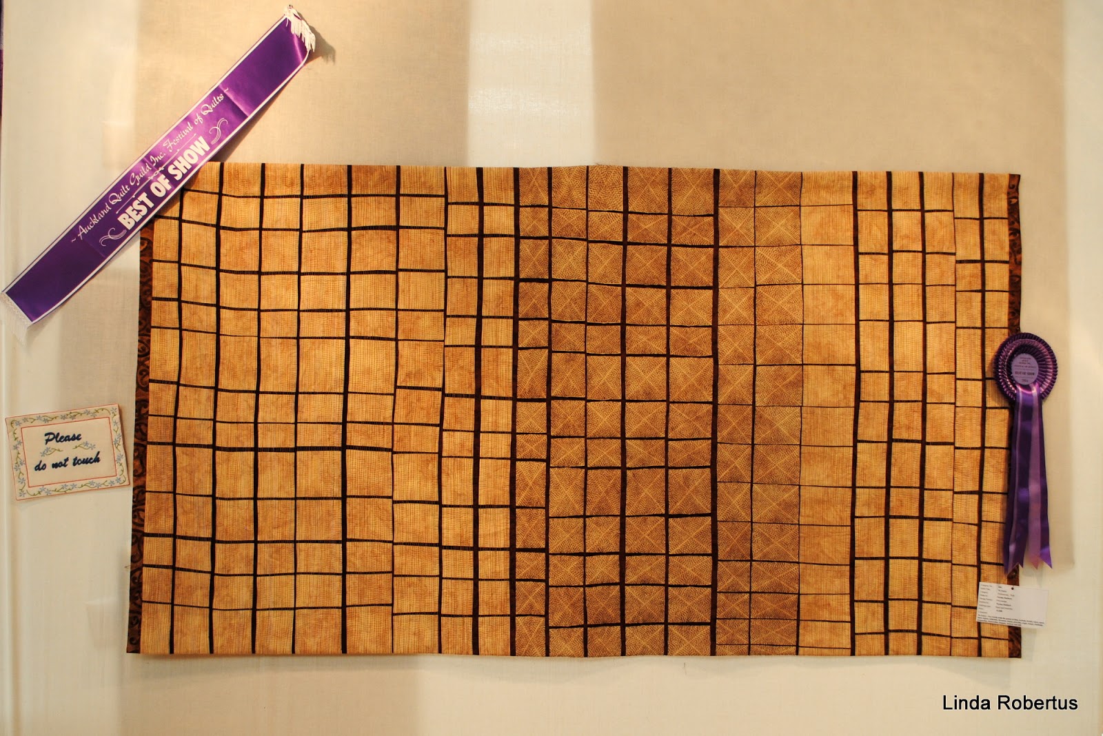 Blue Jacaranda by Linda Robertus Auckland Festival of Quilts 2016