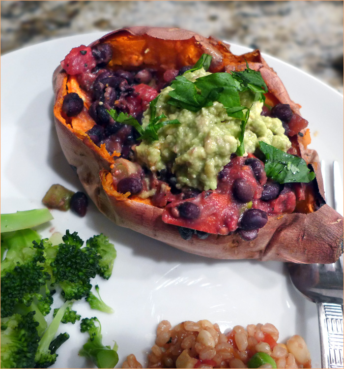 Andrea's Easy Vegan Cooking: Spicy black bean and tomato stuffed yams