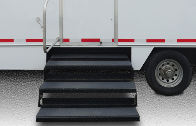 Non-Skid Steel Steps