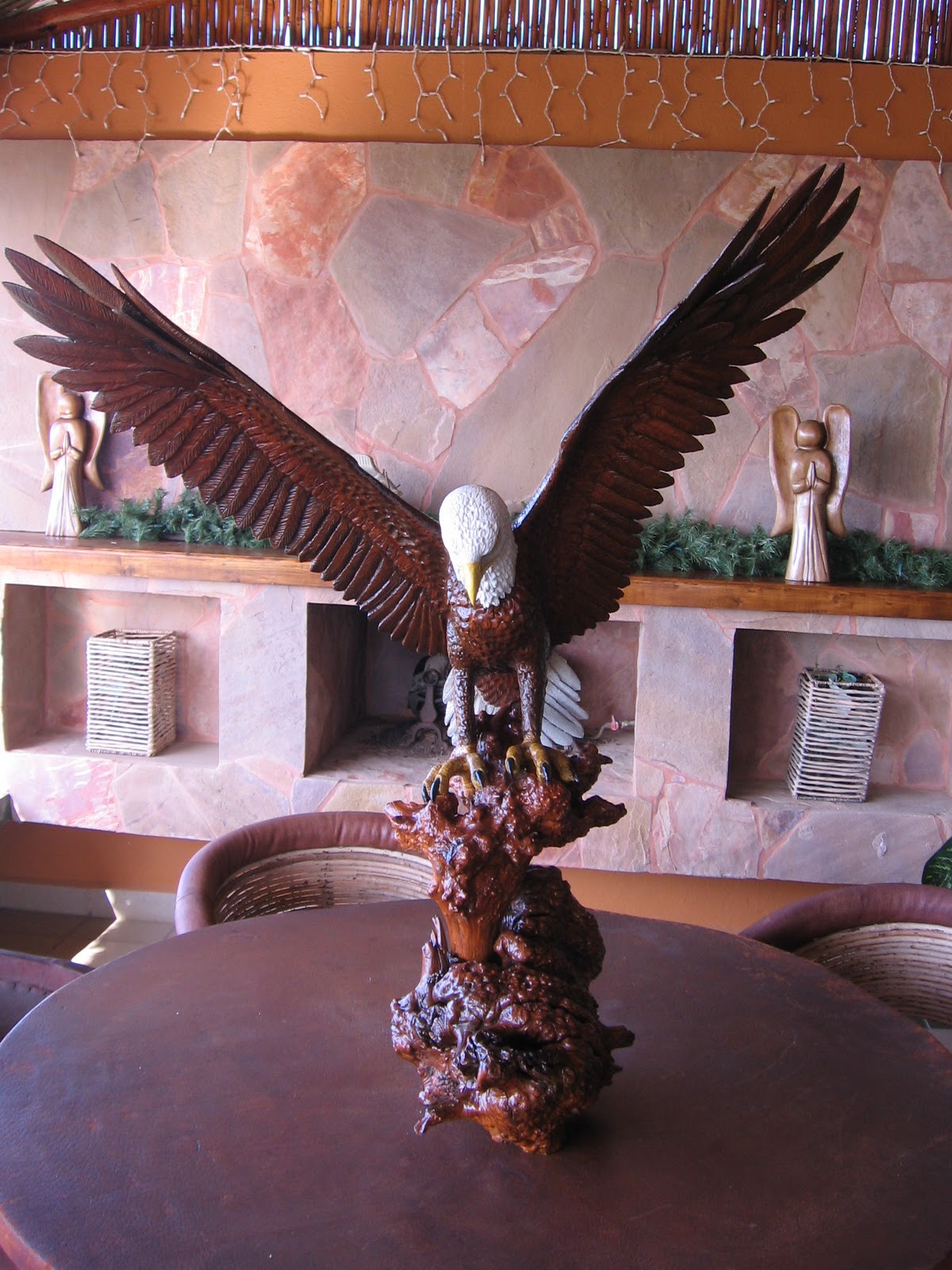 master-wood-carver-george-schoell-bald-eagle-carved-from-white-oak