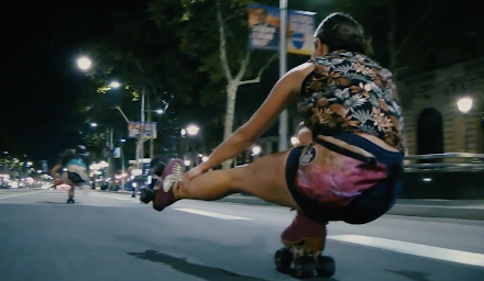 Free Love - Mit Rollschuhen durch Barcelona | Badass Roller Girls