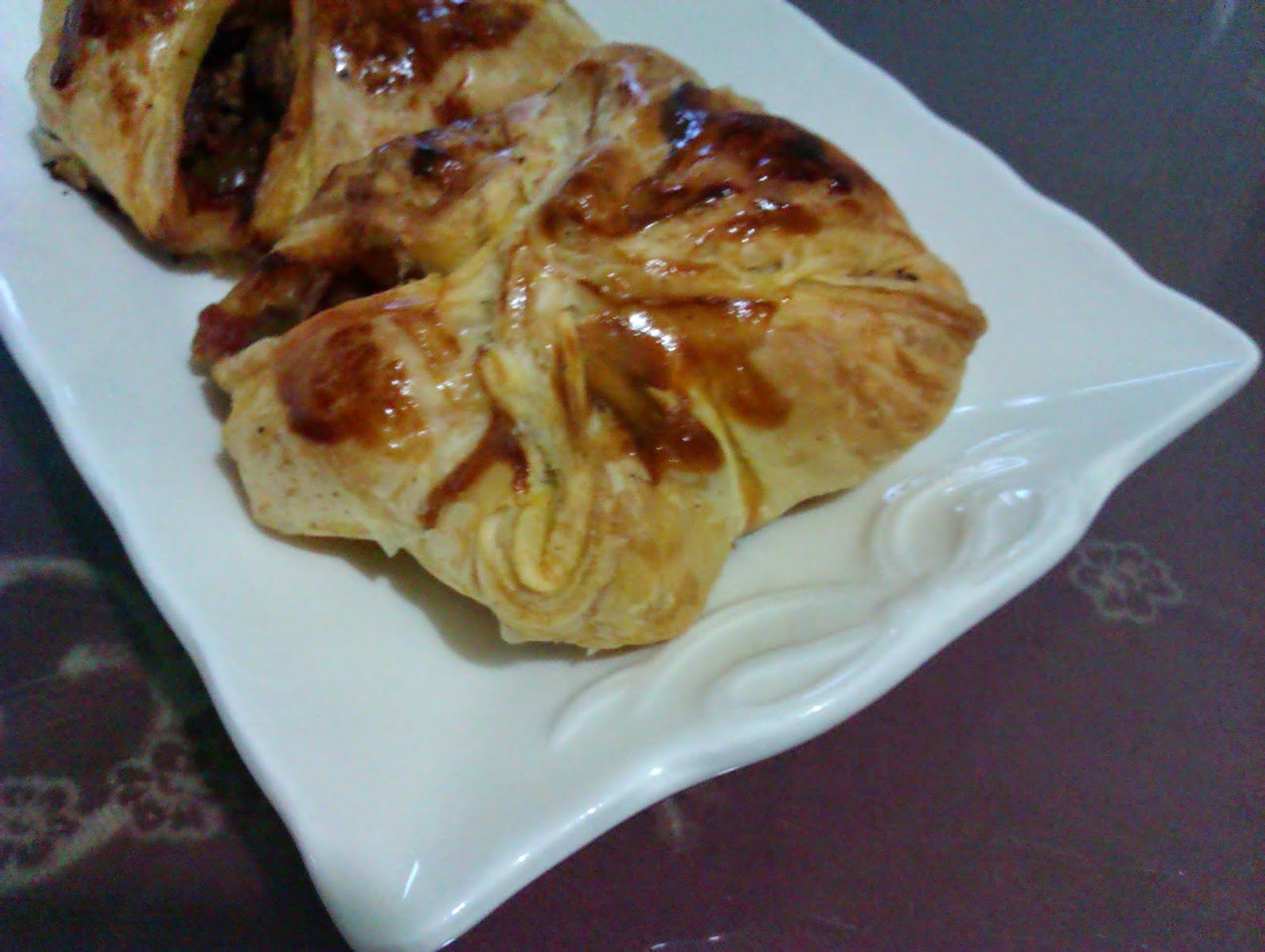 ünsüzpişirir Milföy Bohçasında Mantarlı Et Sote