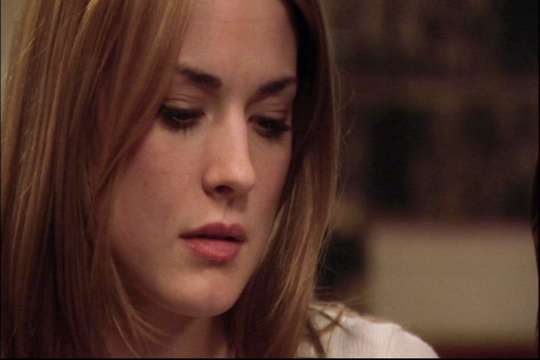 Films Et Séries Tv Avec Alexandra Breckenridge Movie and TV Cast Screencaps: Alexandra Breckenridge as Willa McPherson
