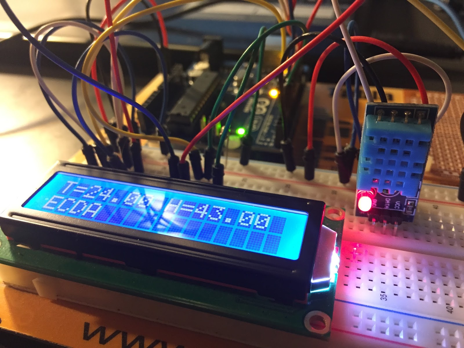 El cajón de Arduino: Tutorial-Review Sensor de Temperatura y Humedad