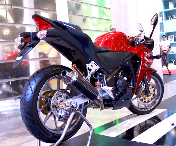 modifikasi cbr 250 thailand2 terbaru modifikasi cbr 250 thailand2 terbaru