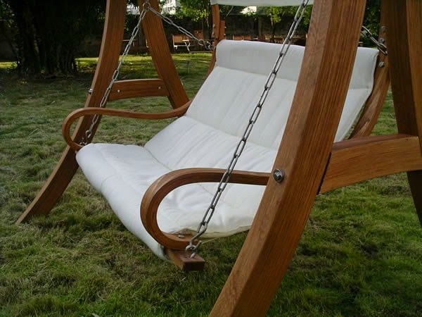 Wooden swing for indoor and outdoor use!