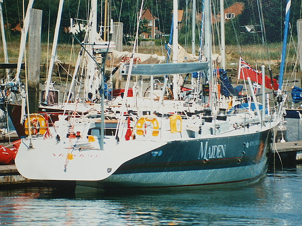 racing yacht maiden