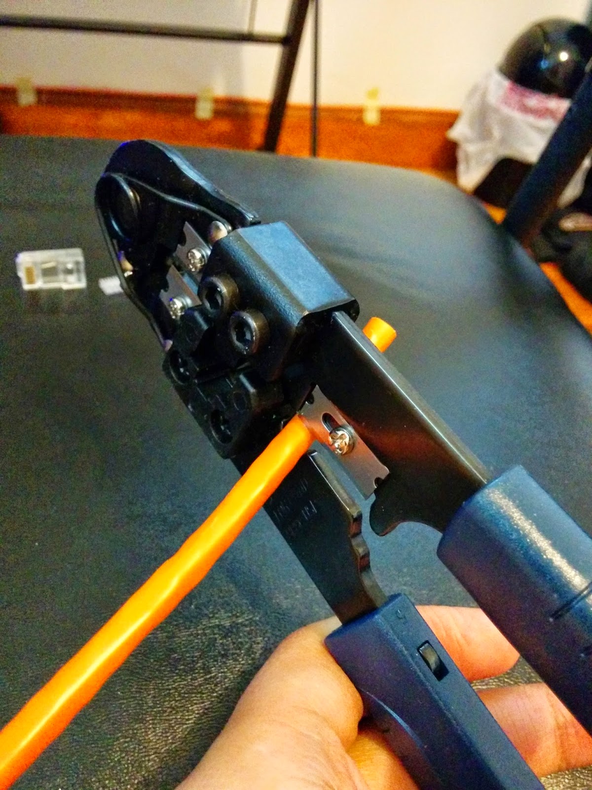 How to Crimp Cat6 cable JJ the Engineer