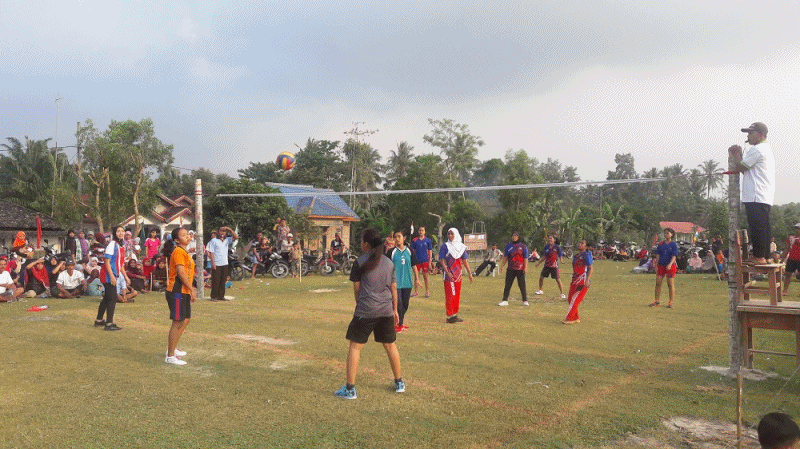 VOLLY BALL PUTRI DUSUN 2 VS DUSUN 3