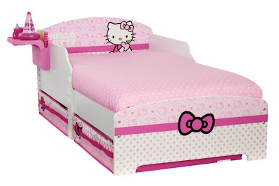 Hello Kitty cute storage table bed design
